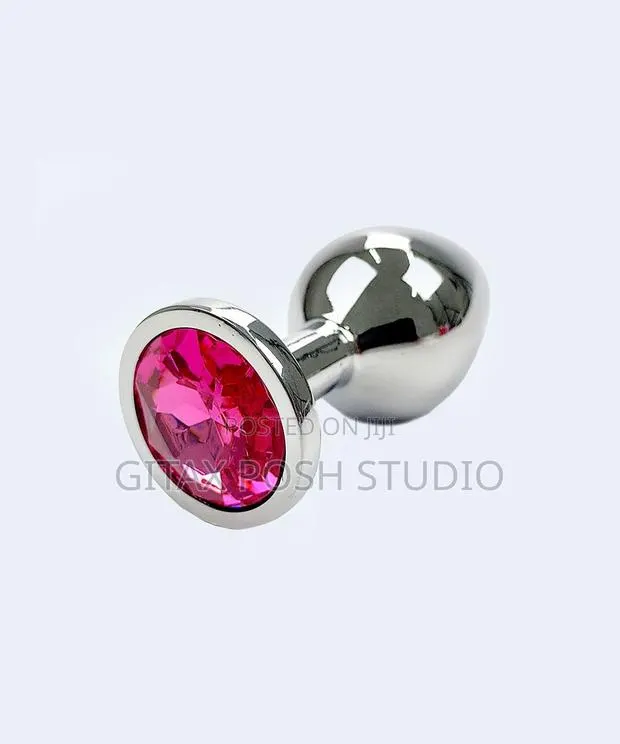 Metal Butt Plug · Photo 1