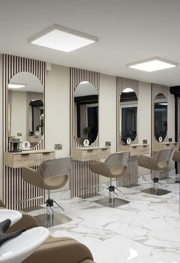 Salon Decor · Photo 1