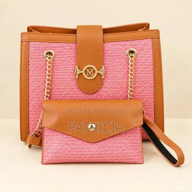 Classic Lady's Bags With a Matching Purse · Photo 1
