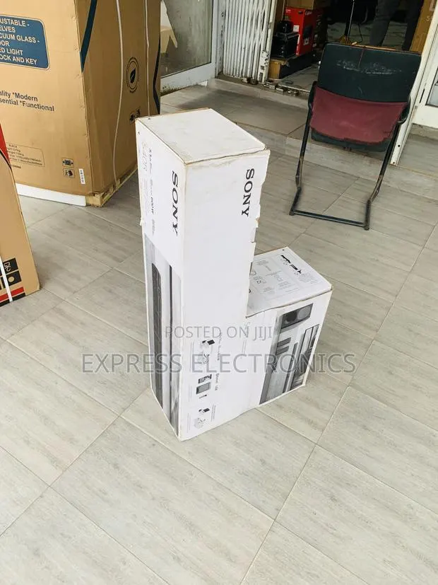 HT-S40R Home Theatre System. Powerful 600W, 5.1ch Surround Sound · Photo 1