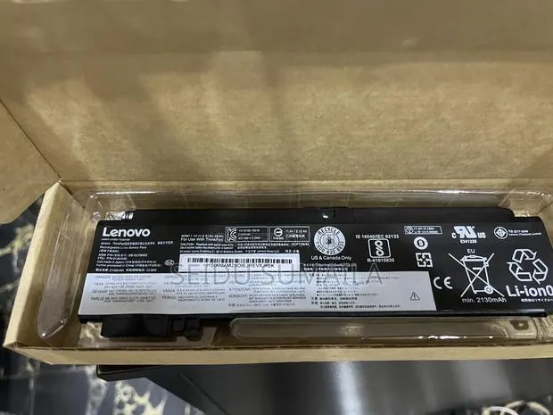 01av405 Lenovo Battery ( T460s and T470s ) · Photo 1