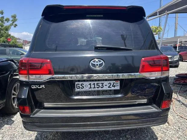 Toyota Land Cruiser 4.0 V6 GX-R 2010 Black · Photo 1