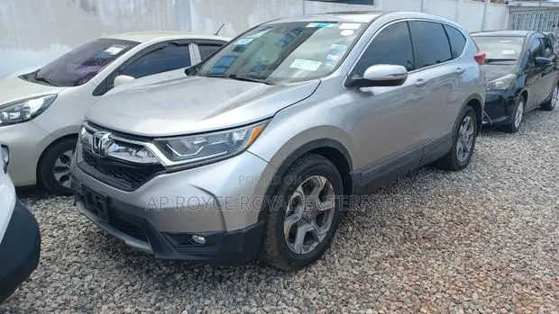 Honda CR-V Touring 4dr SUV AWD (1.5L 4cyl CVT) 2017 Silver · Photo 1