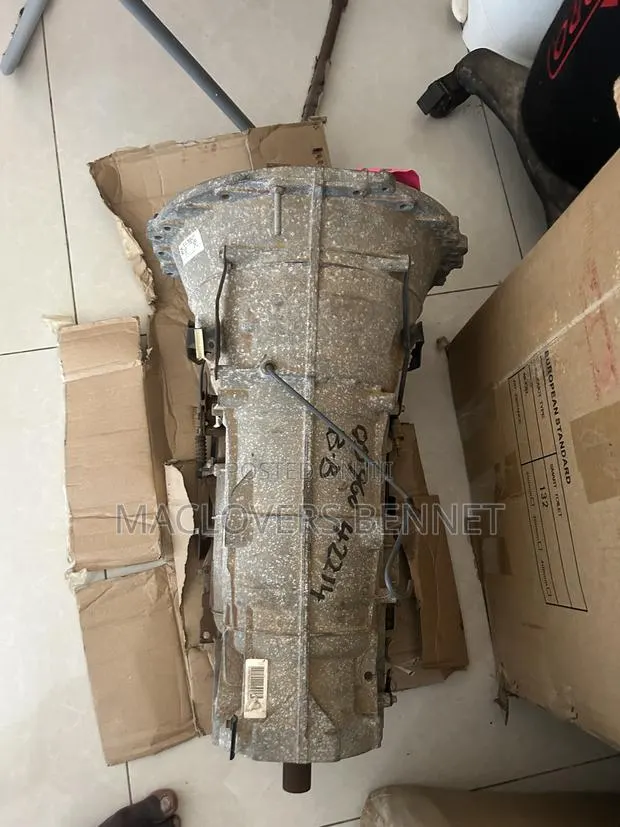 Range Rover Vogue Gear Box/Transmission 2017 and Above · Photo 1