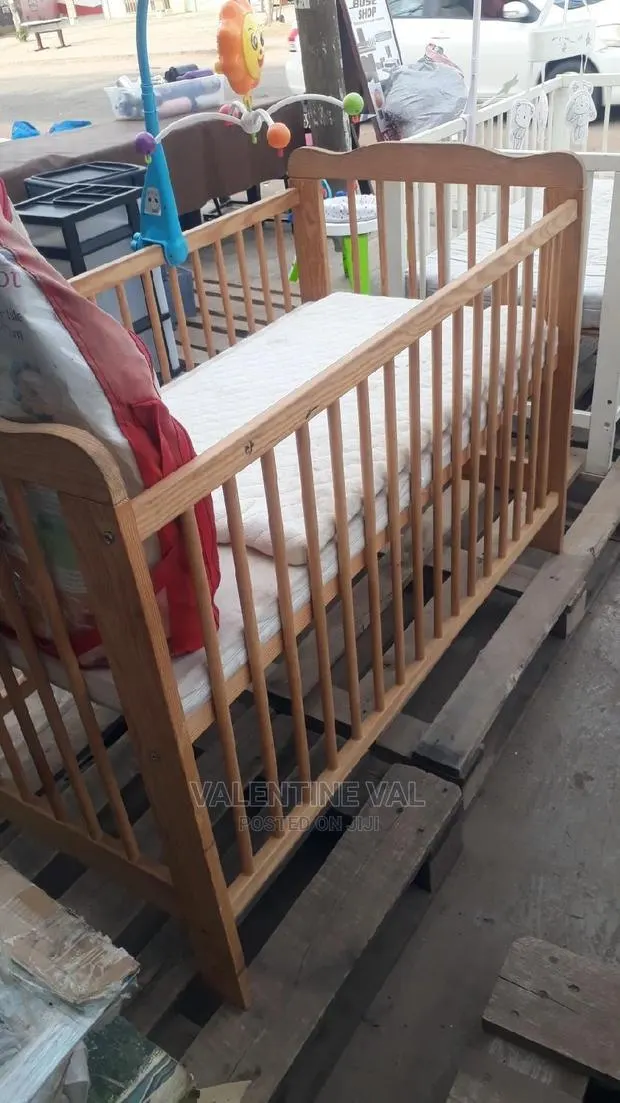 Baby Super Bed With Sweet Color · Photo 1