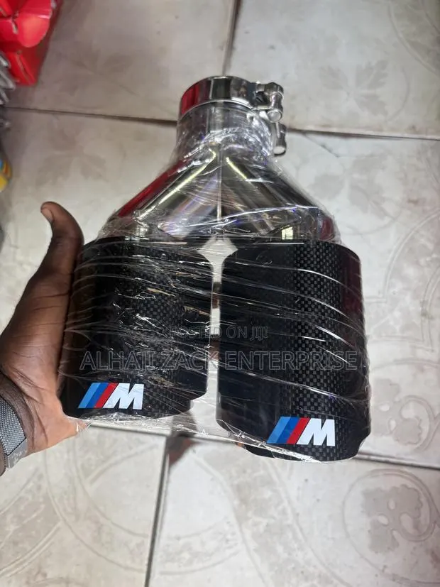 Original BMW Double Exhaust Muffler Tail · Photo 1