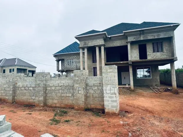 Newly Built House for Sale · Photo 3
