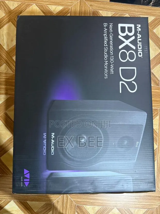 M-Audio Bx8 D2 8inch Active Studio Monitor Speaker Pair · Photo 1