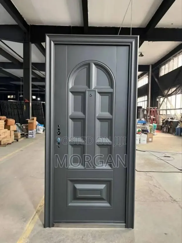 BLack G547 Rough Door