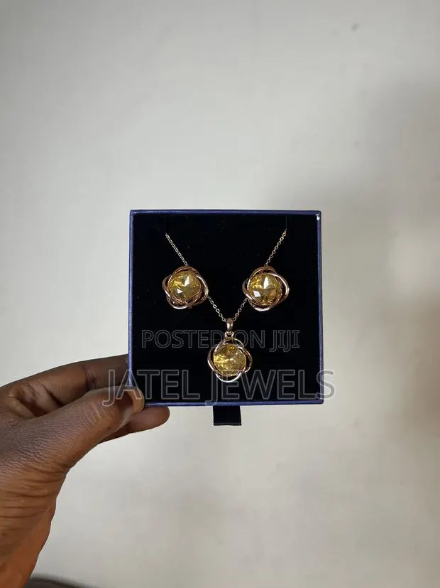 Jewelry Sets · Photo 1