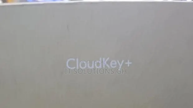 Ubiquiti Uck-g2-ssd Unifi Os Console Cloud Key Gen2 Plus With 1tb Ssd · Photo 1
