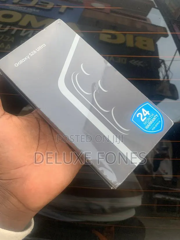 New Samsung Galaxy S26 Ultra 5G 1 TB Black · Photo 1