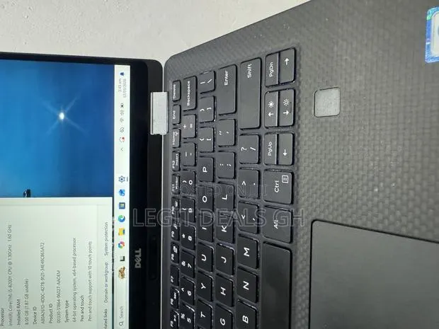 Laptop Dell XPS 13 8GB Intel Core i5 SSD 256GB · Photo 1