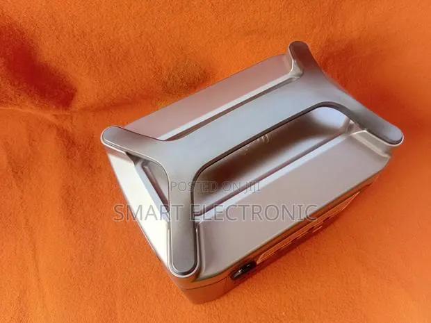 Powertrail 600w Mobile Power Box · Photo 1