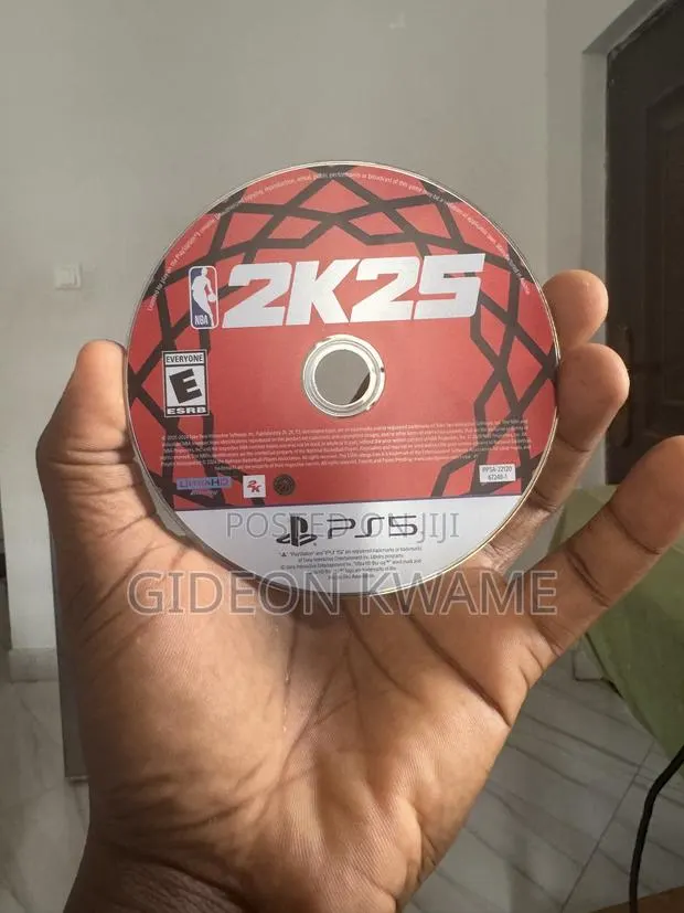 NBA 2k25 PS5 Disc · Photo 1