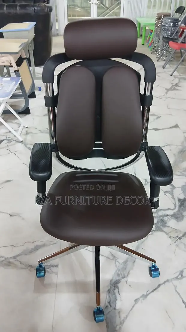 Office Chairs · Photo 1