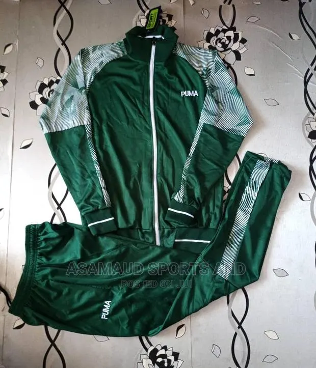 Original Joggers at Cool Price · Photo 1