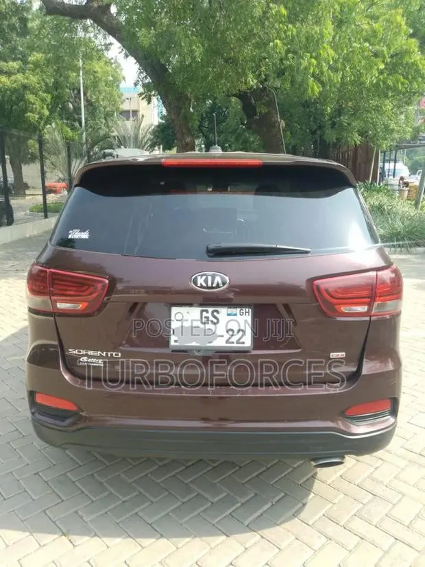 Kia Sorento 2.4L LX FWD 2019 Brown · Photo 1