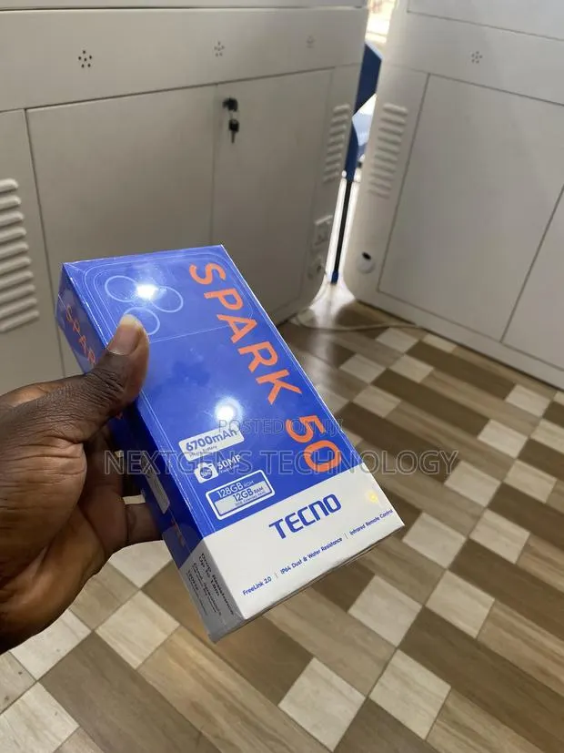 New Tecno Spark 50 128 GB Black · Photo 1