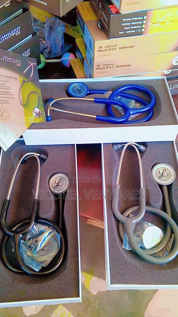 Classic 2 Littman Stethoscope · Photo 1