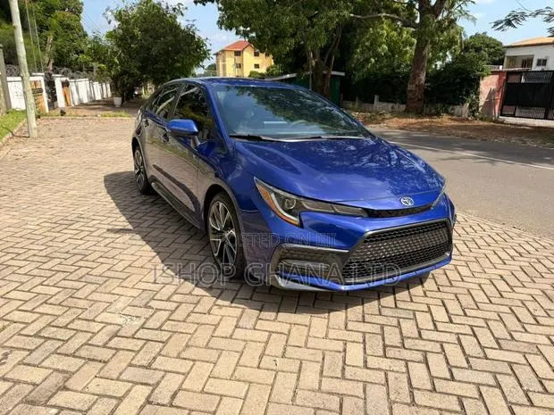 Toyota Corolla SE 2020 Blue · Photo 1