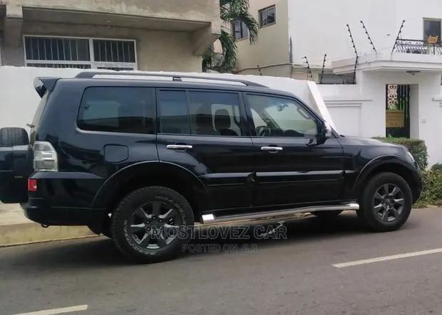 CAR RENTALS. Mitsubishi Pajero’S for Rent With a Driver · Photo 1