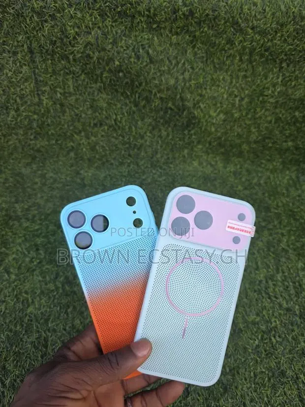 iPhone 17/18 Pro and Pro Max Two Toned Breathable Case · Photo 1