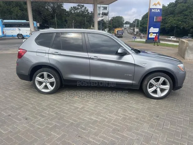 BMW X3 2017 Gray · Photo 1