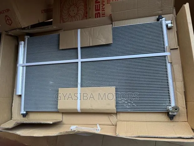 Honda CRV 2012 - 2016 Condenser · Photo 1