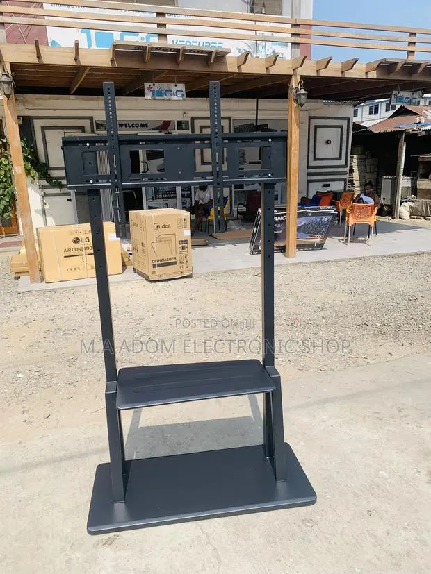 Tv Stand 32”-75” · Photo 1