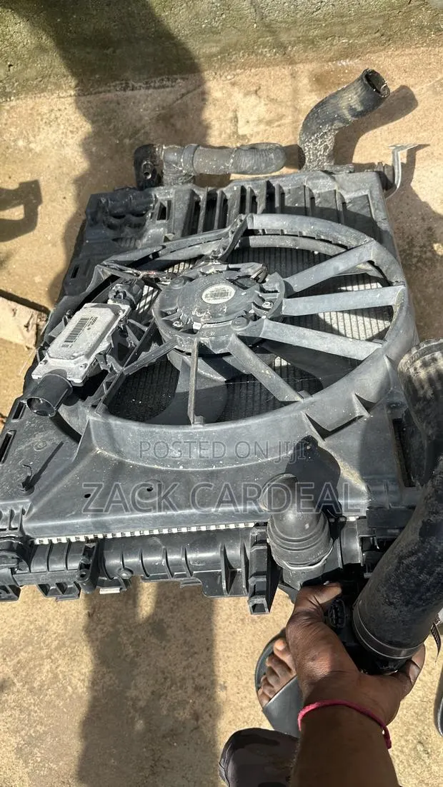 Ford Escape 2015 Radiator Tank With Fan,Tank and Condenser Available · Photo 1