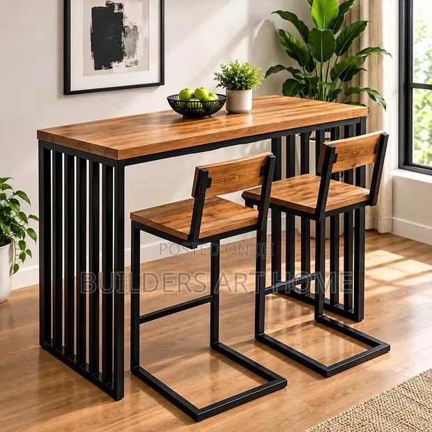 Dining Table · Photo 1