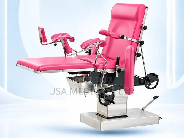 Obstetric/Gynae.Hydraulic Delivery Bed · Photo 3
