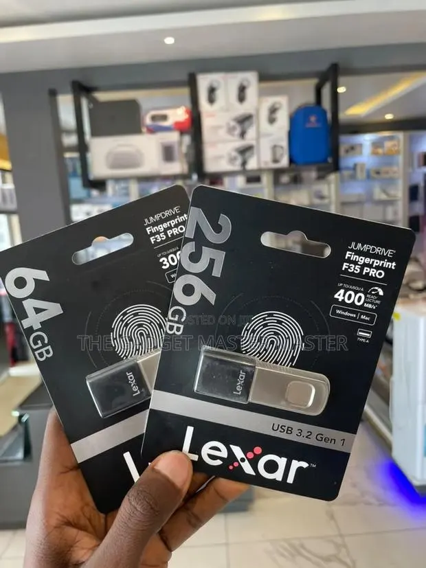 Lexar Jumpdrive (Usb-C/Usb-A) Usb3.2 Gen 1 Flash Drive · Photo 1