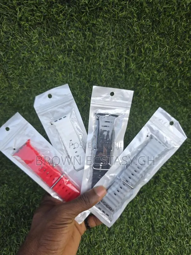 Apple Watch Ultra Strap · Photo 3