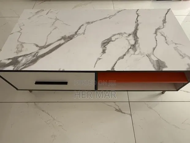 Modern Marble Design Center Table · Photo 1