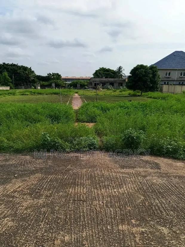 6 Plots of Land for Rent · Photo 4