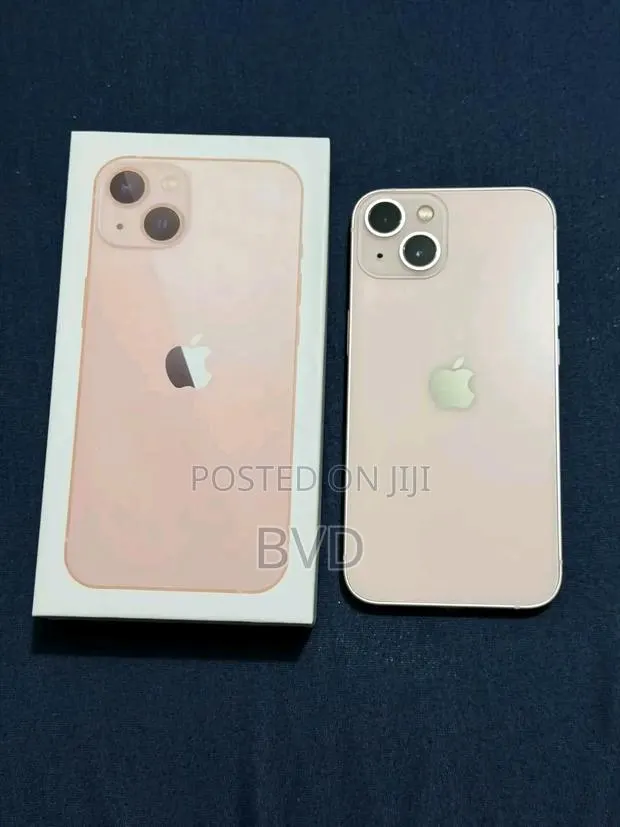 New Apple iPhone 13 512 GB Gold · Photo 1