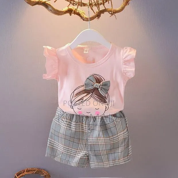 Baby Girl Short and Top Set · Photo 1