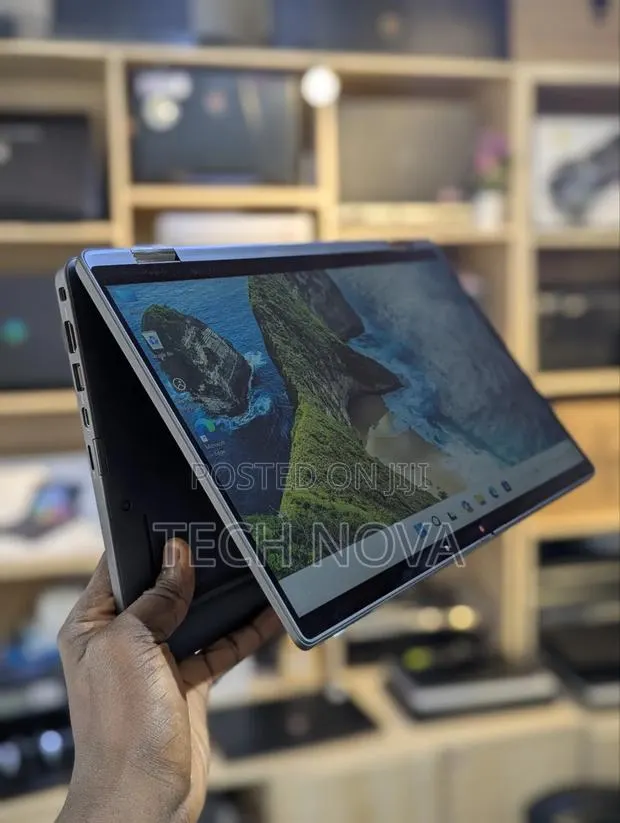 Laptop Dell Latitude 7420 16GB Intel Core i5 SSD 512GB · Photo 1