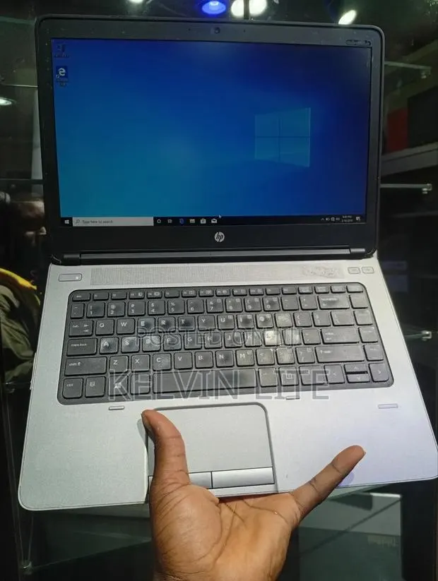 Laptop HP ProBook MT31 4GB AMD A4 HDD 500GB · Photo 1