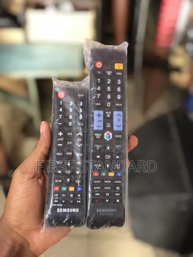 Samsung TV Remote · Photo 1