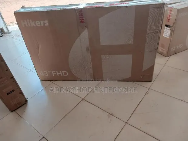 Fresh Hikers 43 Smart Android TV Frameless · Photo 1