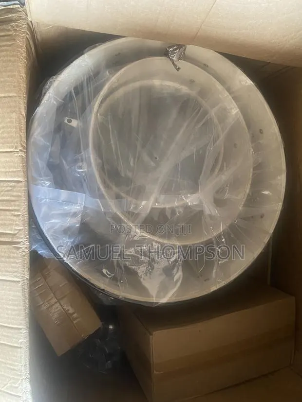 Brand New 5 Pieces Drummset · Photo 1