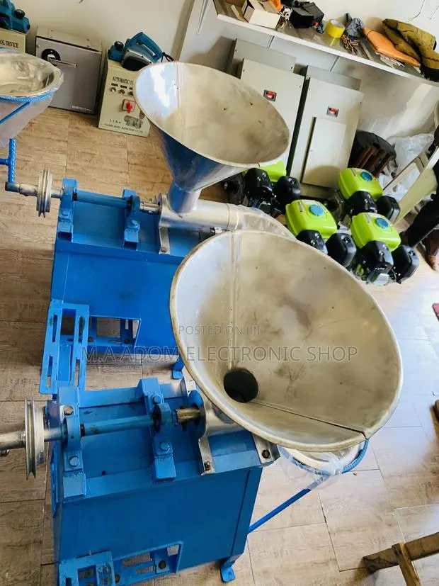 Vegetables Grinding Machine · Photo 1
