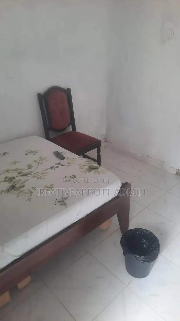 Furnished Room for Short Let · Photo 1