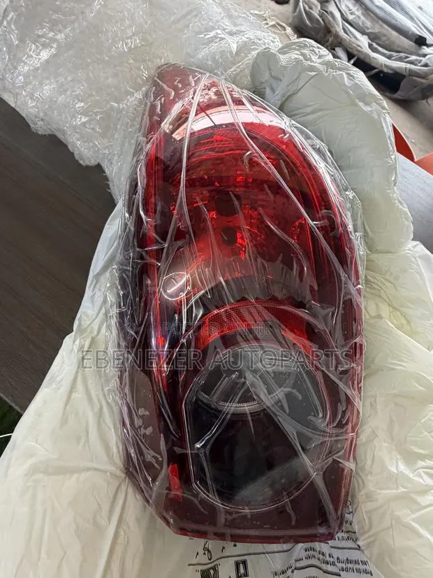 Mazda 3 Taillights 2014 2015 2016 2017 2018 · Photo 1