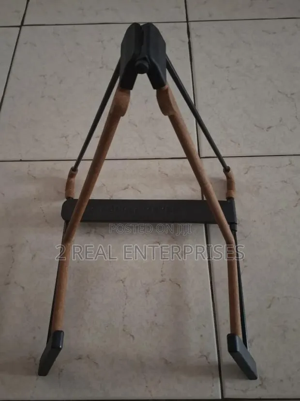 K M König Meyer a-Frame Folding Guitar Stand (Acoustic / Electric) · Photo 1