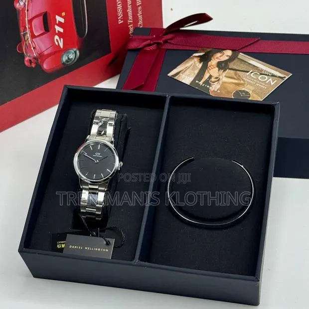 Ladies Watch/Bracelette Set · Photo 1