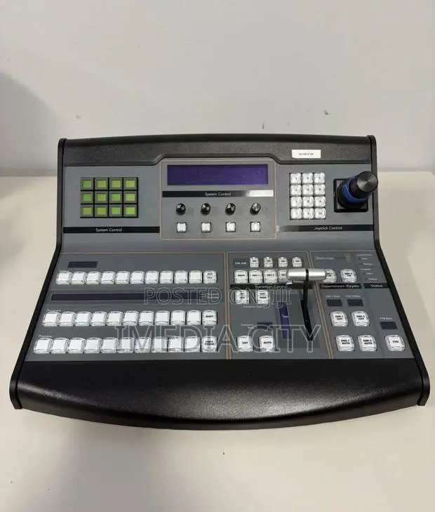 Blackmagic Design Atem 1 M/E Advanced Panel · Photo 1